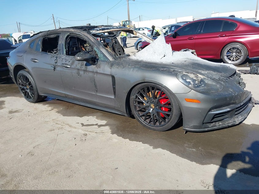 2018 Porsche Panamera