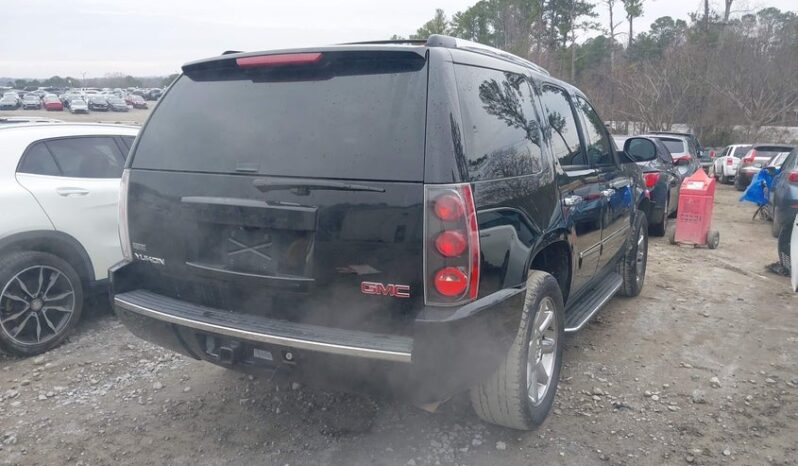 
								2012 Gmc Yukon full									