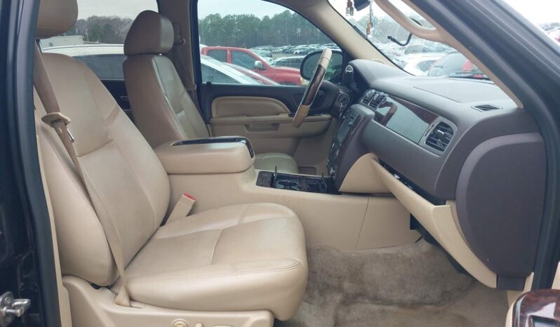 
								2012 Gmc Yukon full									