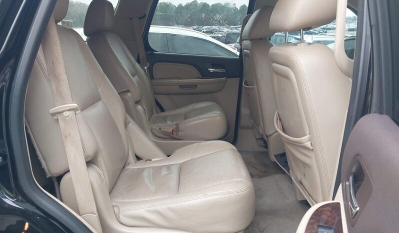 
								2012 Gmc Yukon full									