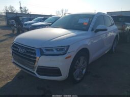 
										2019 Audi Q5 full									