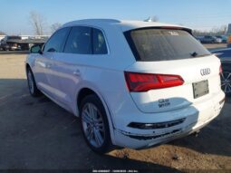 
										2019 Audi Q5 full									