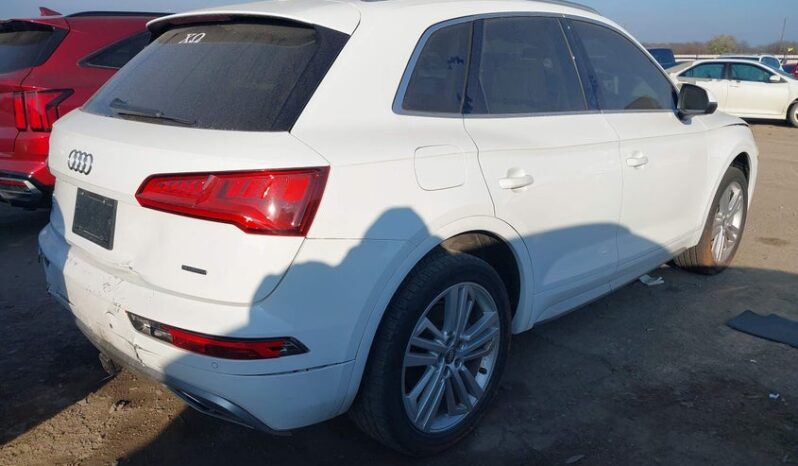 
								2019 Audi Q5 full									