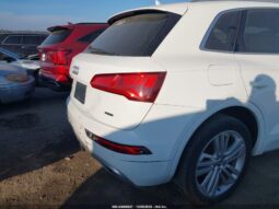 
										2019 Audi Q5 full									