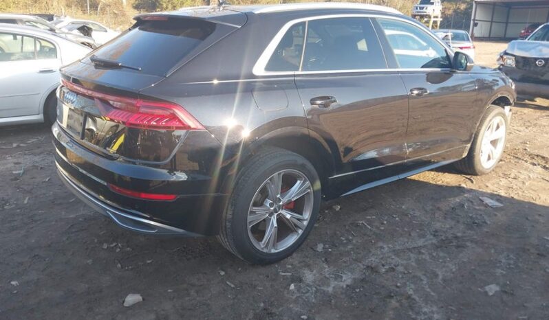 
								2019 Audi Q8 full									