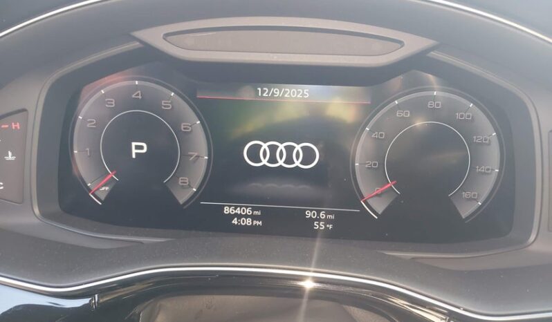
								2019 Audi Q8 full									