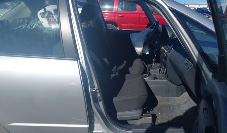 
								2012 Suzuki Sx4 full									