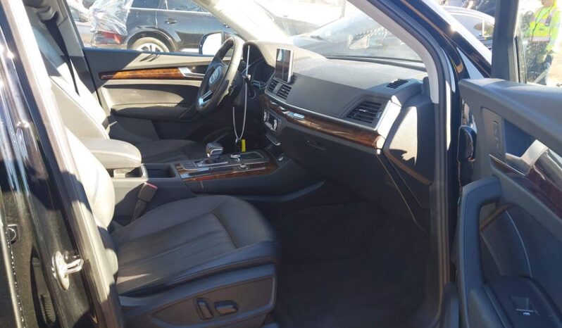 
								2018 Audi Q5 full									