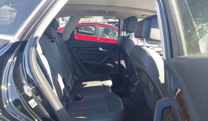 
								2018 Audi Q5 full									