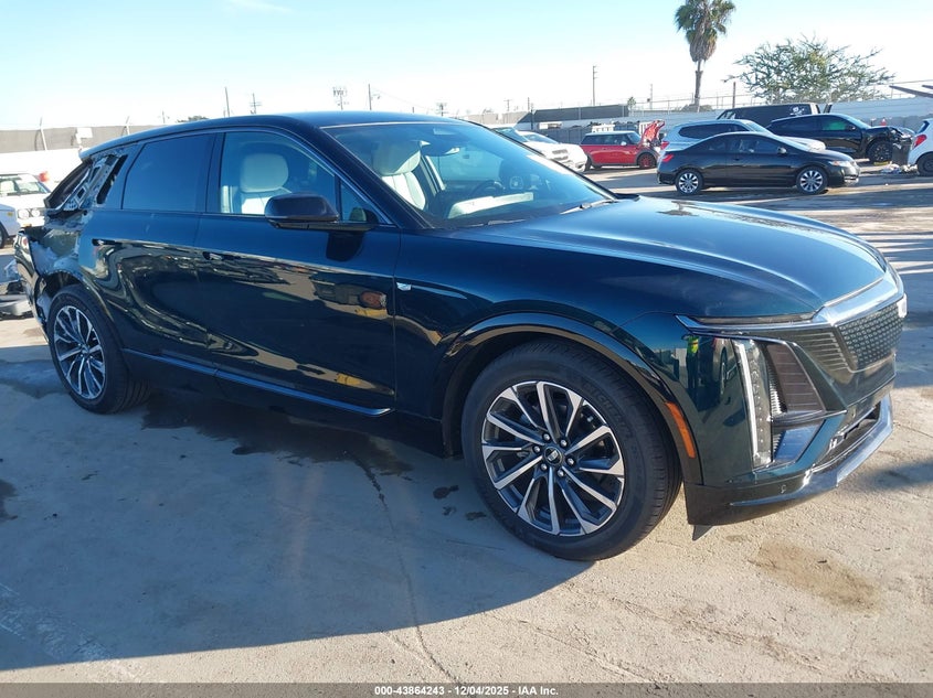 2024 Cadillac Lyriq