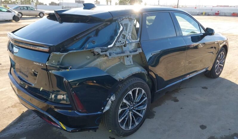 
								2024 Cadillac Lyriq full									