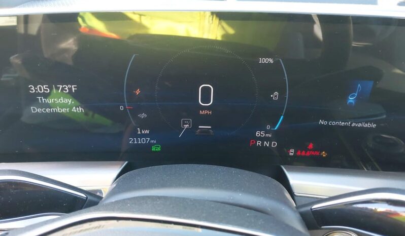
								2024 Cadillac Lyriq full									