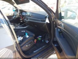 
										2022 BMW X7 full									