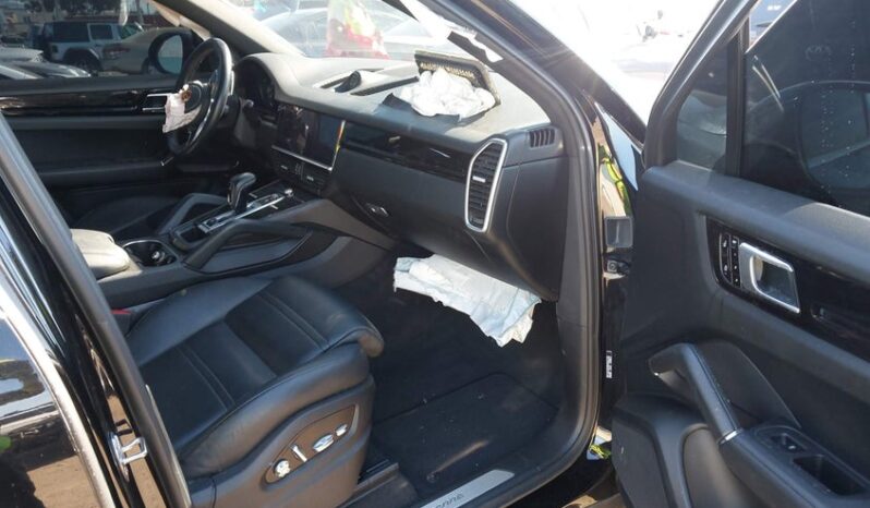 
								2019 Porsche Cayenne full									