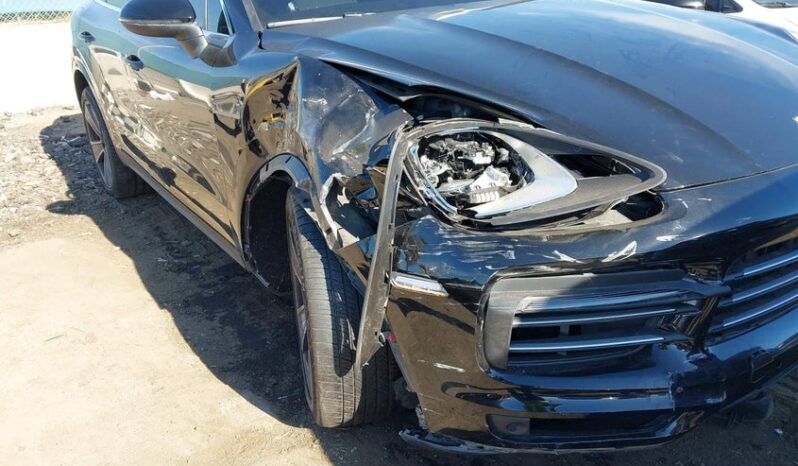 
								2019 Porsche Cayenne full									