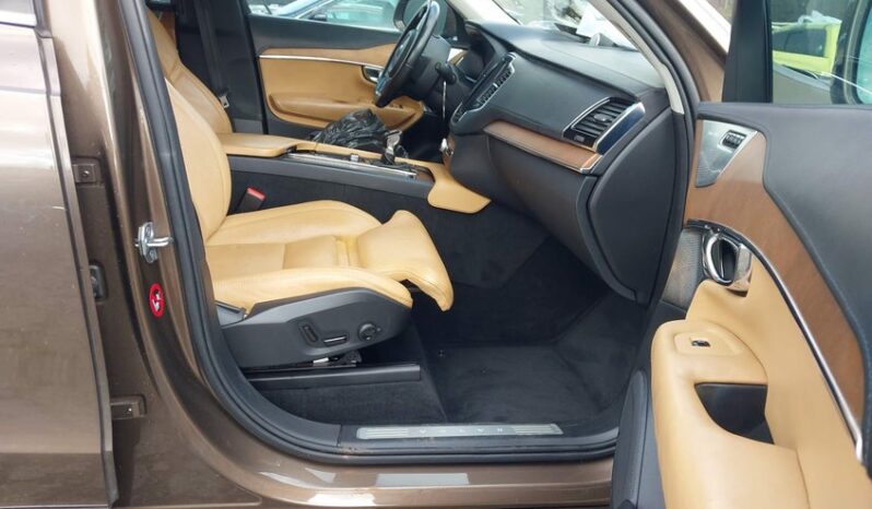 
								2016 Volvo Xc90 full									