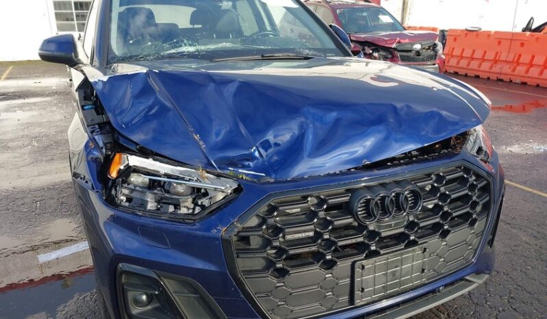 
								2023 Audi Q5 full									