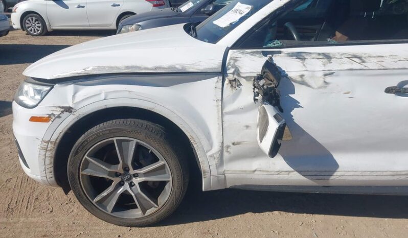 
								2019 Audi Q5 full									