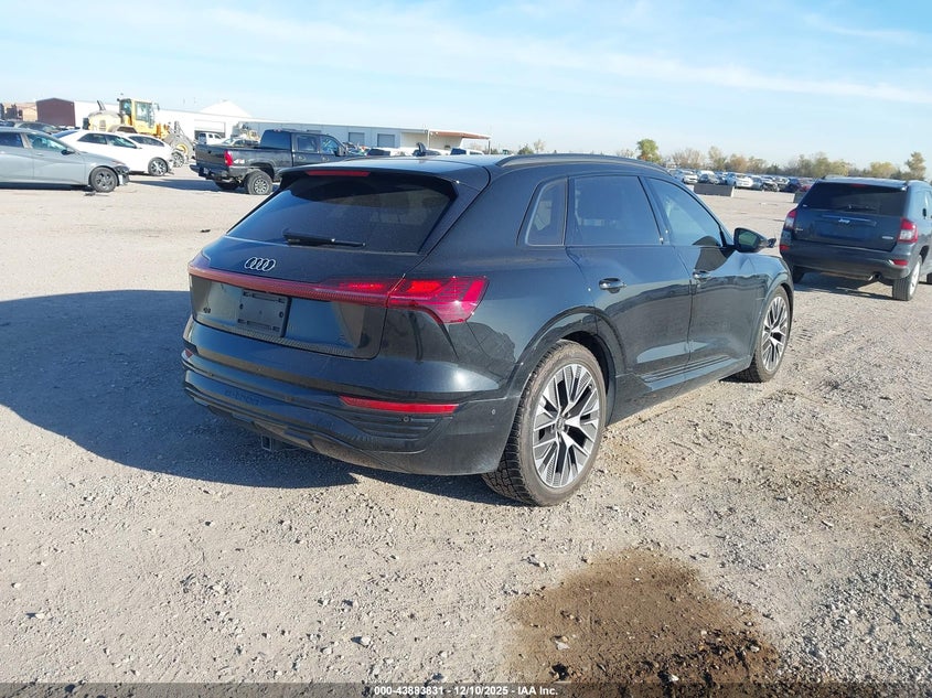 2024 Audi Q8