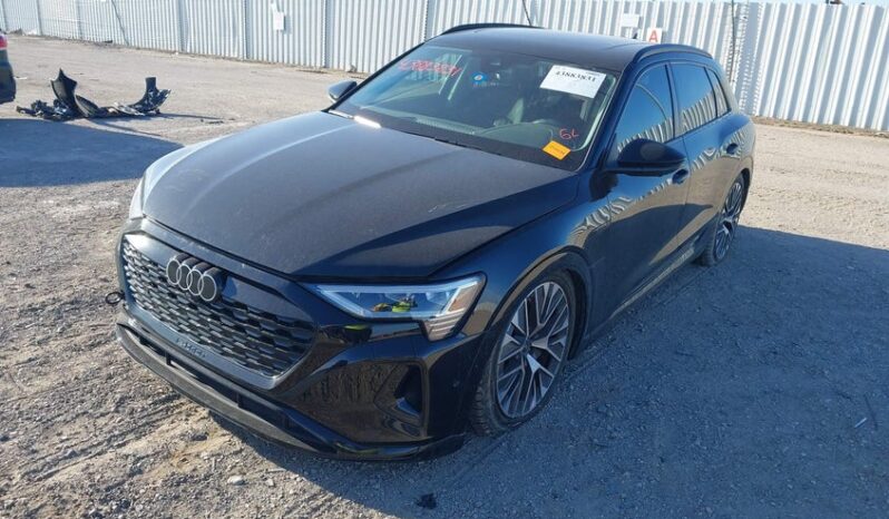 
								2024 Audi Q8 full									