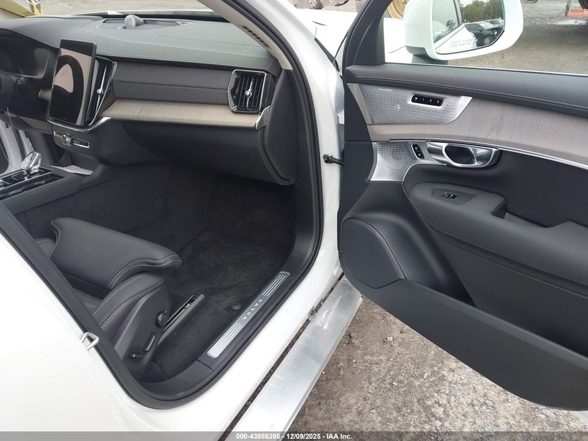 2025 Volvo Xc90