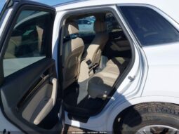 
										2019 Audi Q5 full									