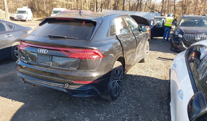 
								2023 Audi Q8 full									