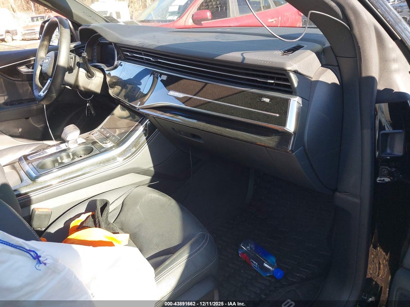 2023 Audi Q8