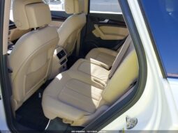 
										2019 Audi Q5 full									