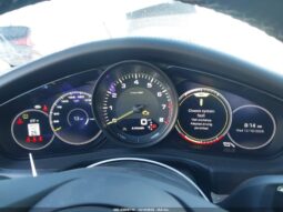 
										2022 Porsche Panamera full									
