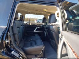 
										2015 Toyota Land cruiser full									