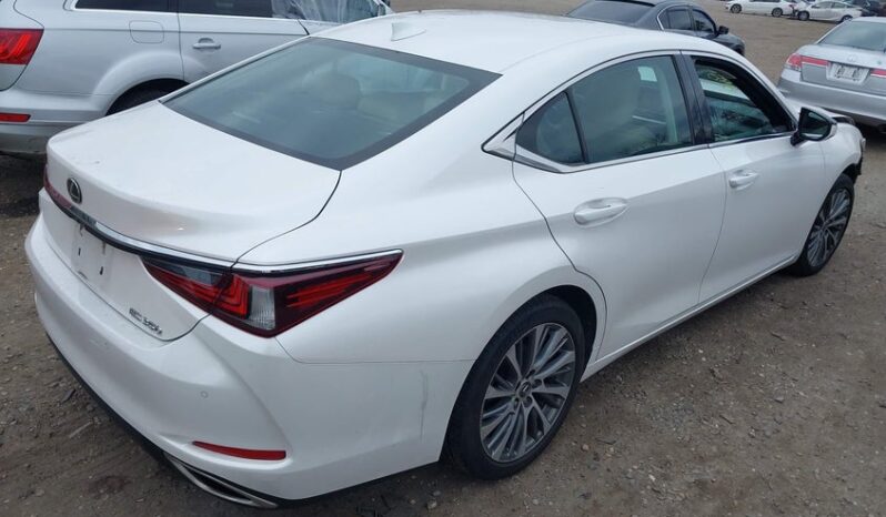 
								2020 Lexus Es 350 full									