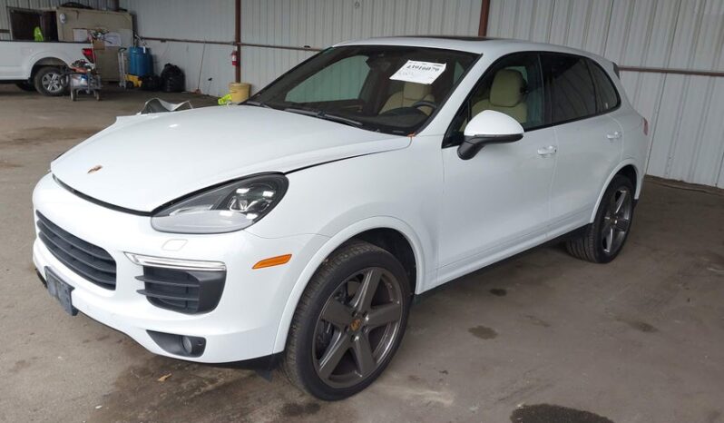
								2018 Porsche Cayenne full									