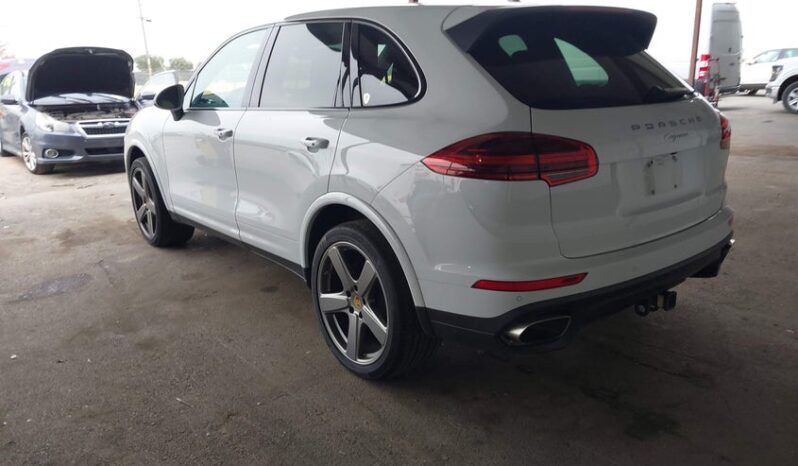 
								2018 Porsche Cayenne full									