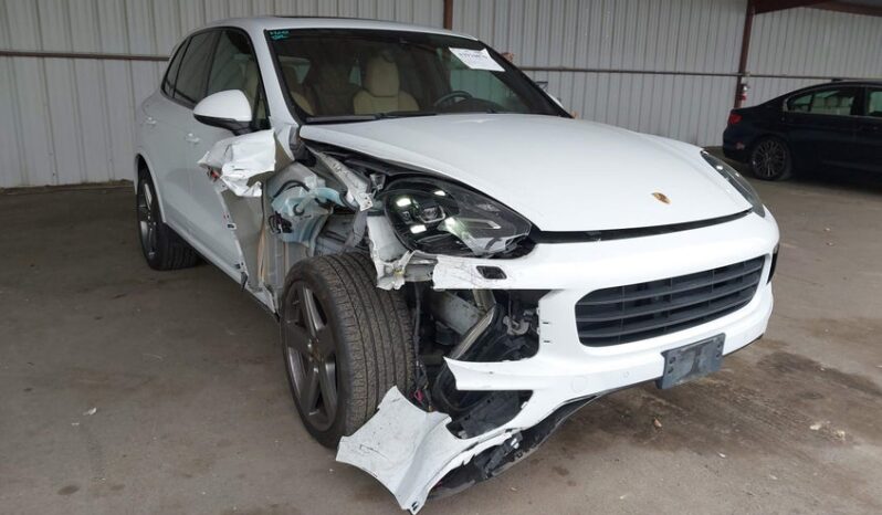 
								2018 Porsche Cayenne full									