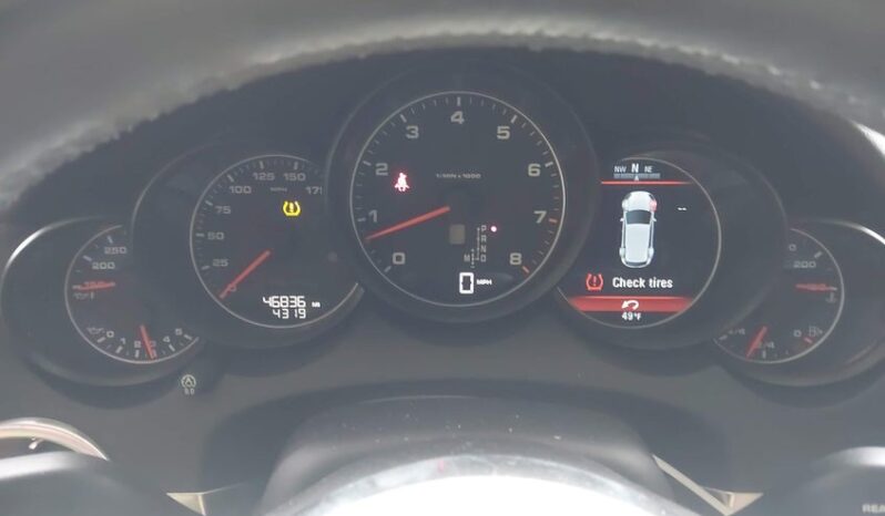 
								2018 Porsche Cayenne full									