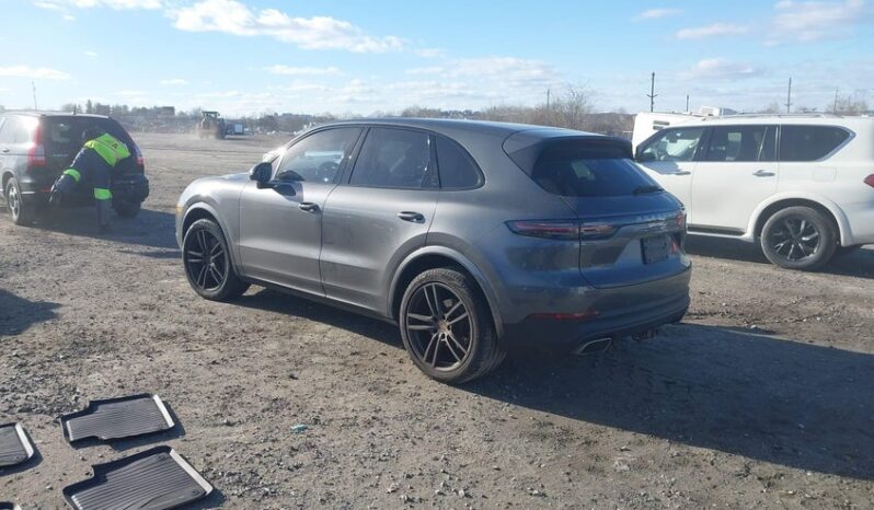 
								2021 Porsche Cayenne full									
