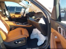 
										2023 BMW X7 full									