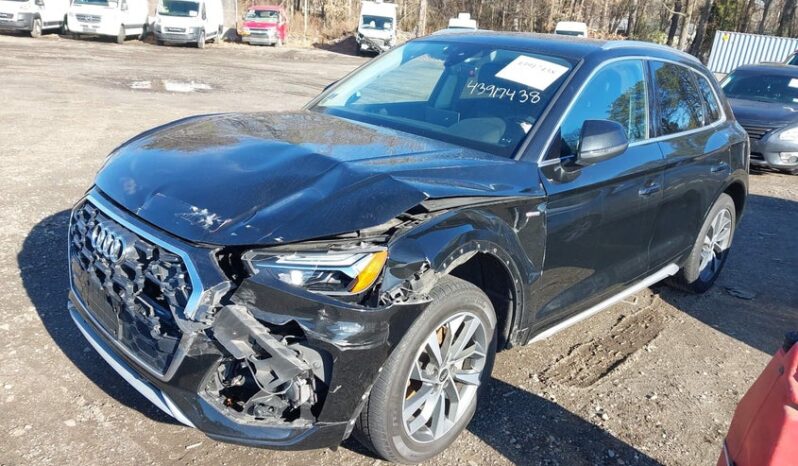
								2022 Audi Q5 full									