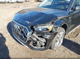 
										2022 Audi Q5 full									