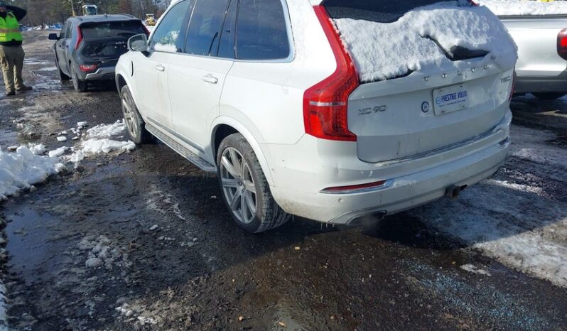
								2017 Volvo Xc90 full									