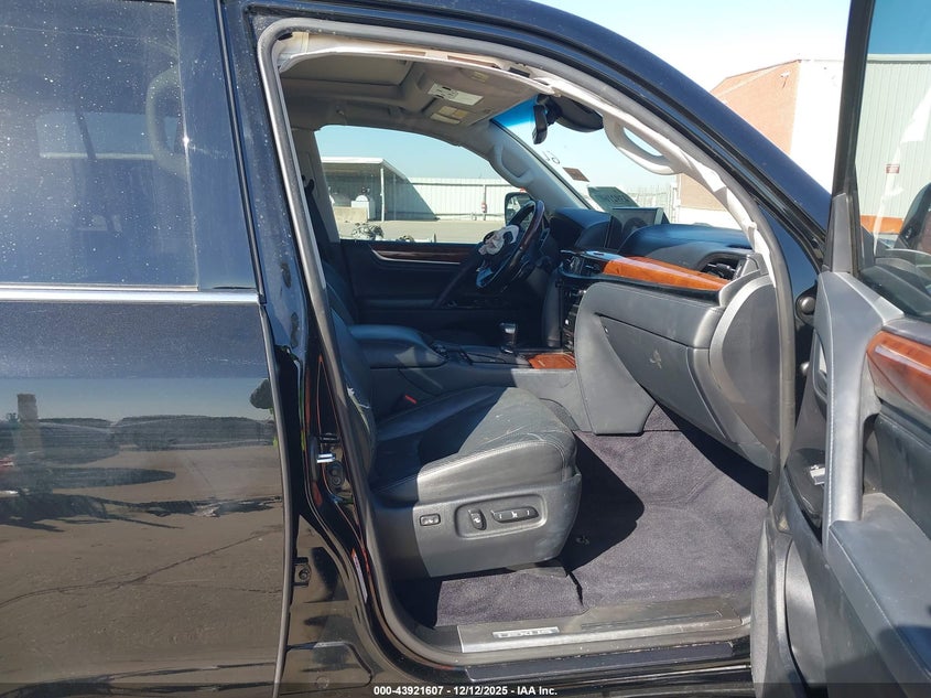 2018 Lexus Lx 570