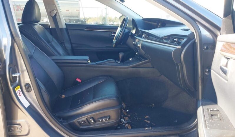 
								2015 Lexus Es 350 full									