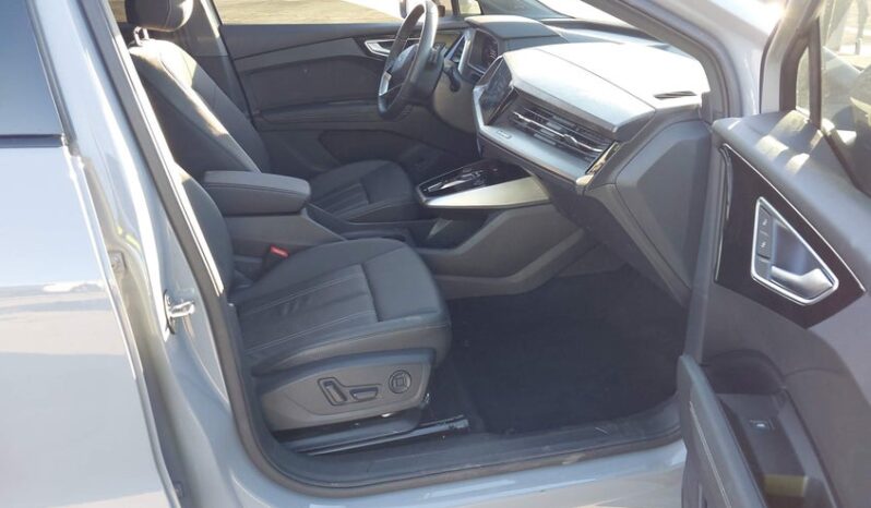
								2023 Audi Q4 e-tron full									