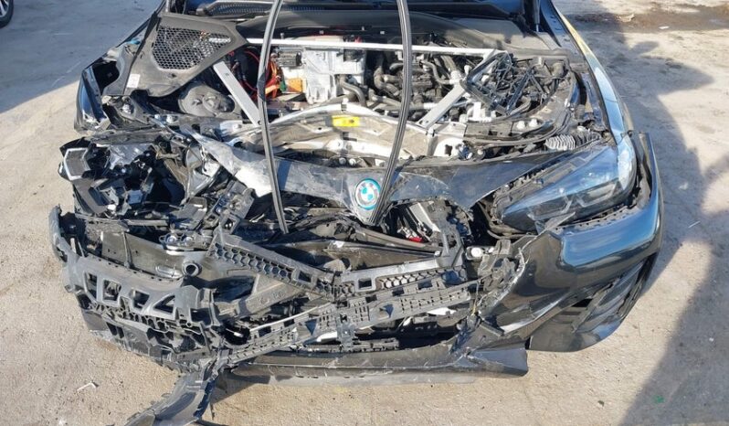 
								2024 BMW I4 full									