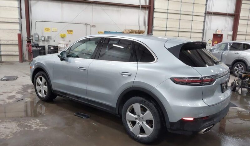 
								2020 Porsche Cayenne full									