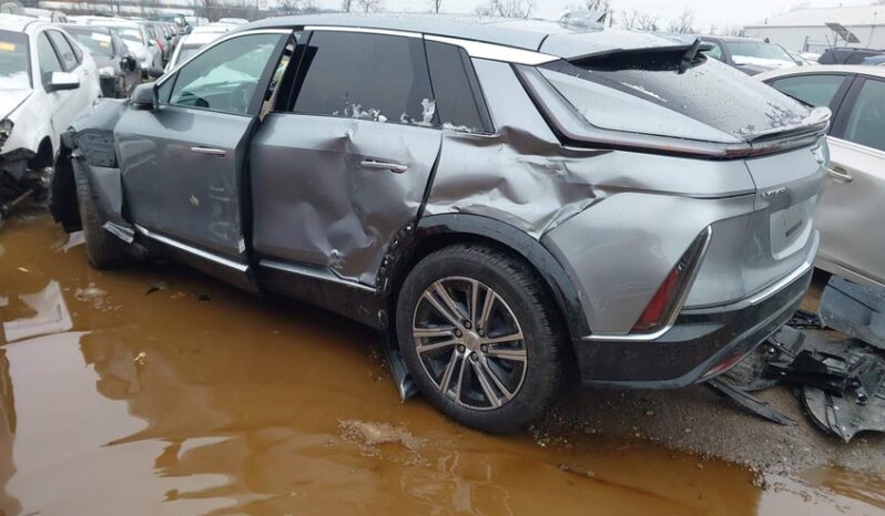 
								2024 Cadillac Lyriq full									