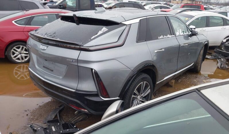 
								2024 Cadillac Lyriq full									