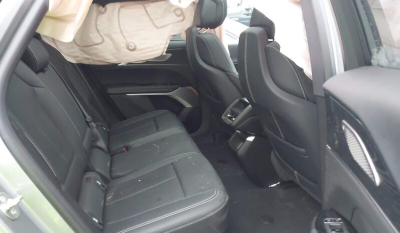 
								2024 Cadillac Lyriq full									
