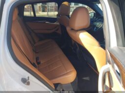 
										2021 BMW X4 full									